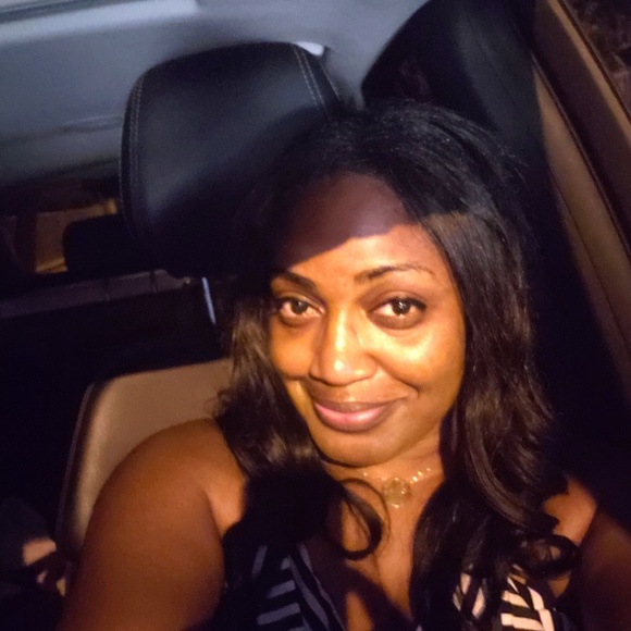 Meet your Posher, Love - Picture 1 of 2